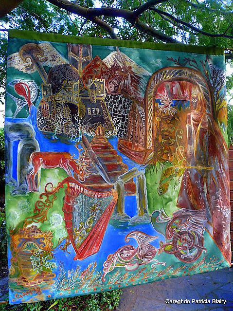 Oeuvre Celtique sur soie Habotai. 100 cm x 100 cm